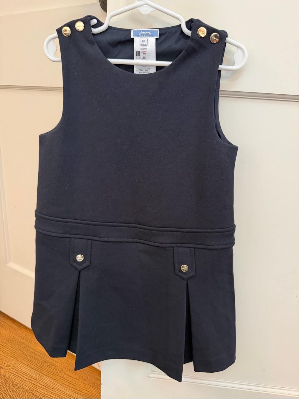 EUC JACADI GIRLS NAVY BLUE JUMPER DRESS PLEATED WITH GOLD BUTTONS SIZE 6A